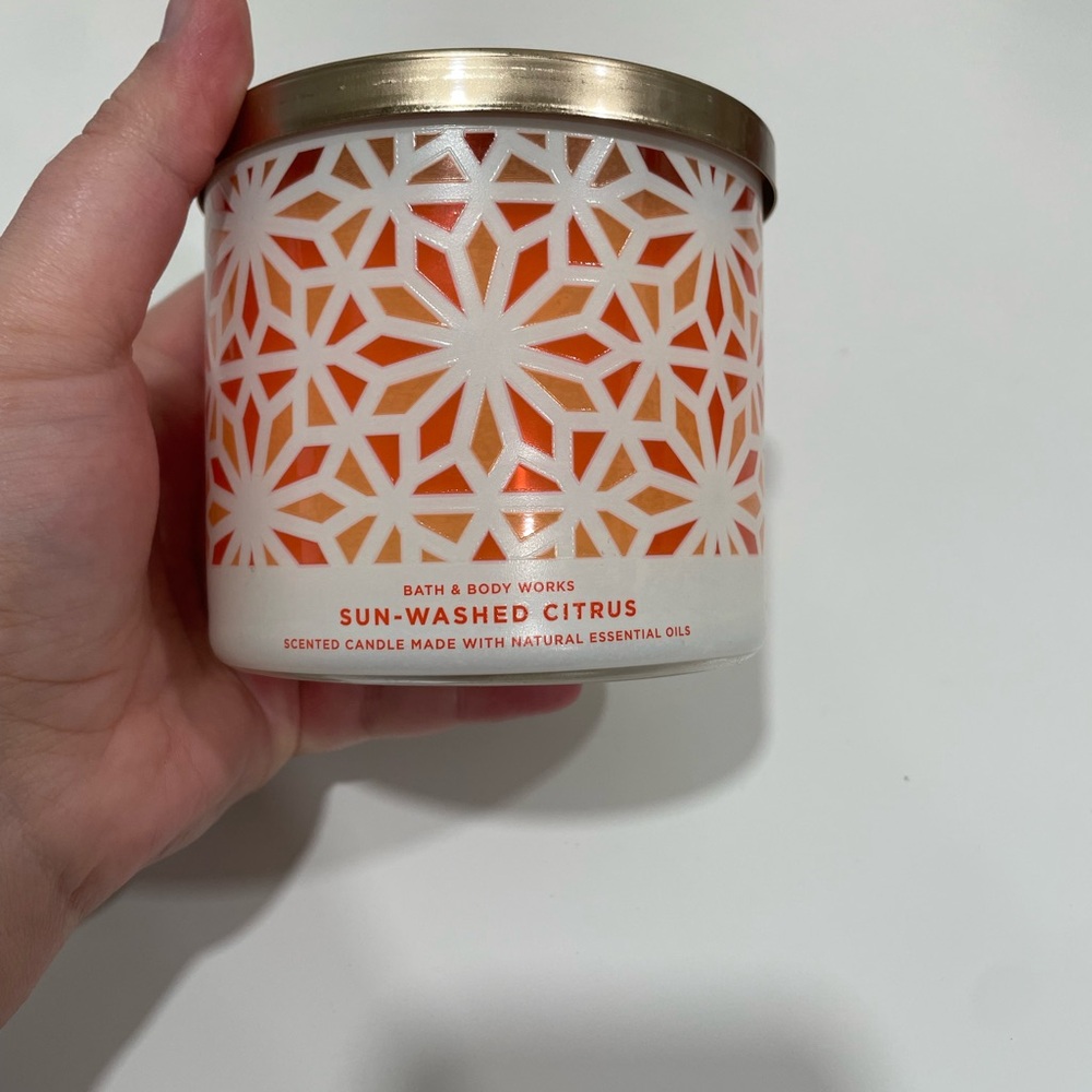 Bath & Body Works Sun-Washed Citrus Candle